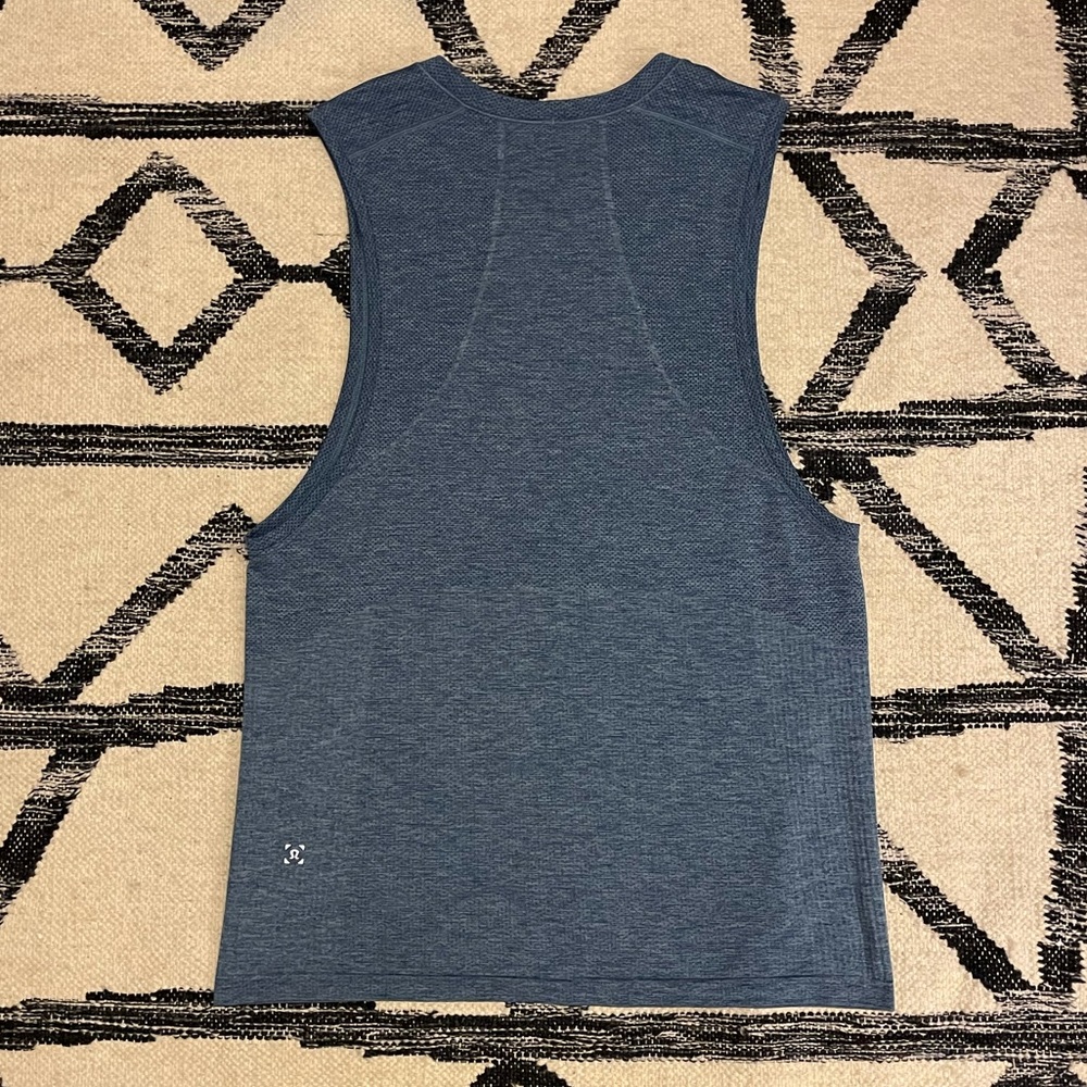 Lululemon Metal Vent Tech Tank - Small, Blue